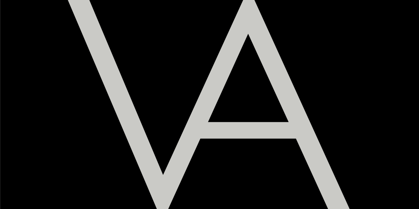 Averes Title Complete Font Poster #1