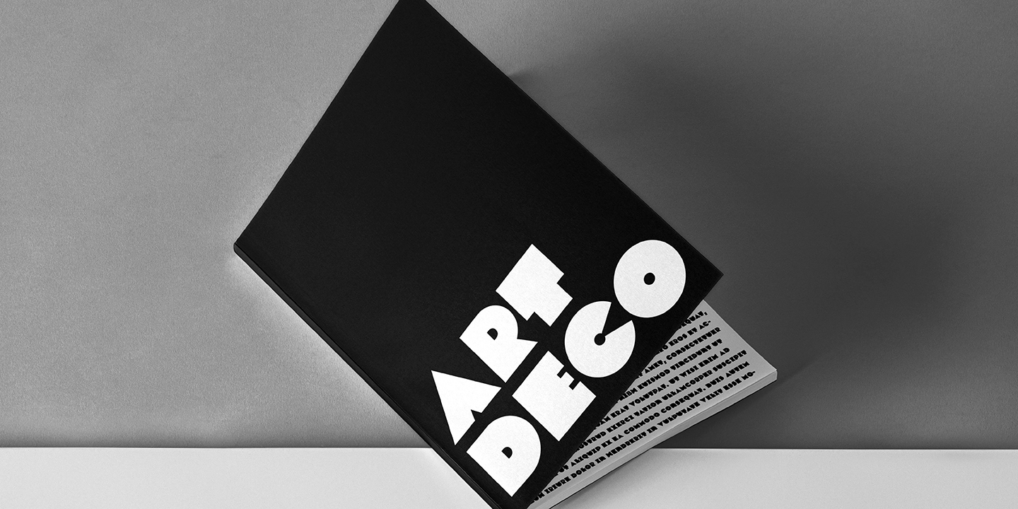 Varese Font Poster #1