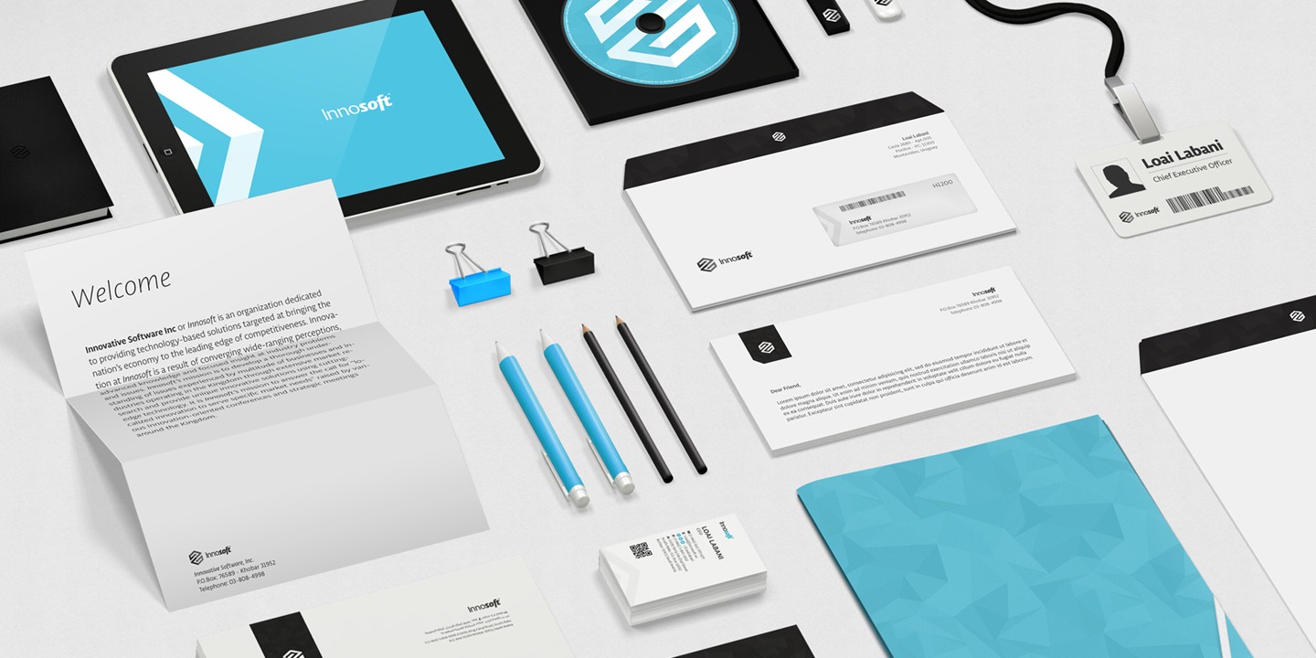 Libertad Font Poster #1