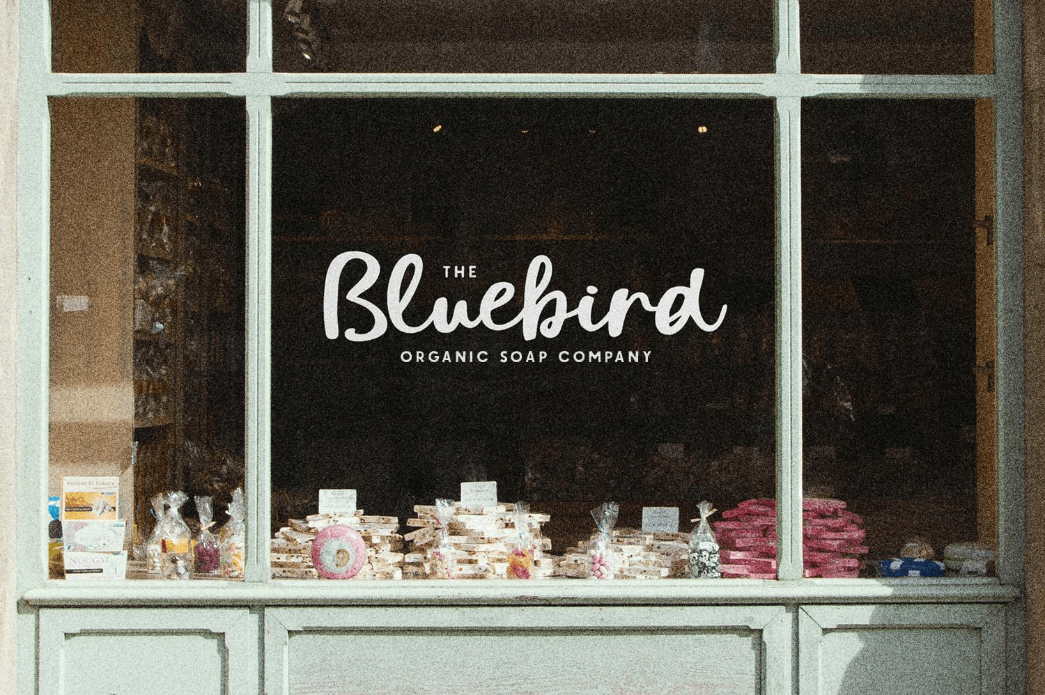 Finch & Pheasant Script Font Poster #12